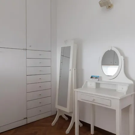 Apartment Italianway - Muratori 44